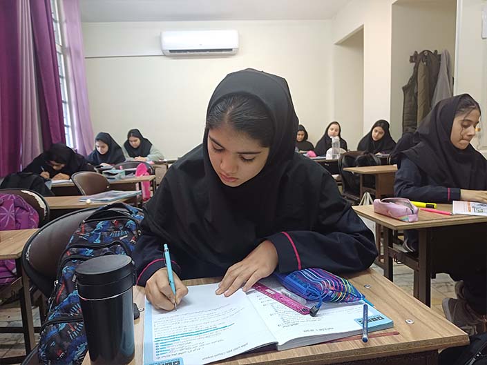 1اردو مطالعاتی