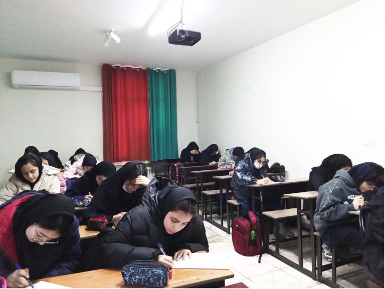 آزمون صبحانه پایه هشتم 768x577 1