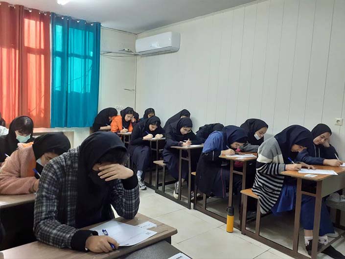 آزمونهای سلام تشریحی پایه هشتم